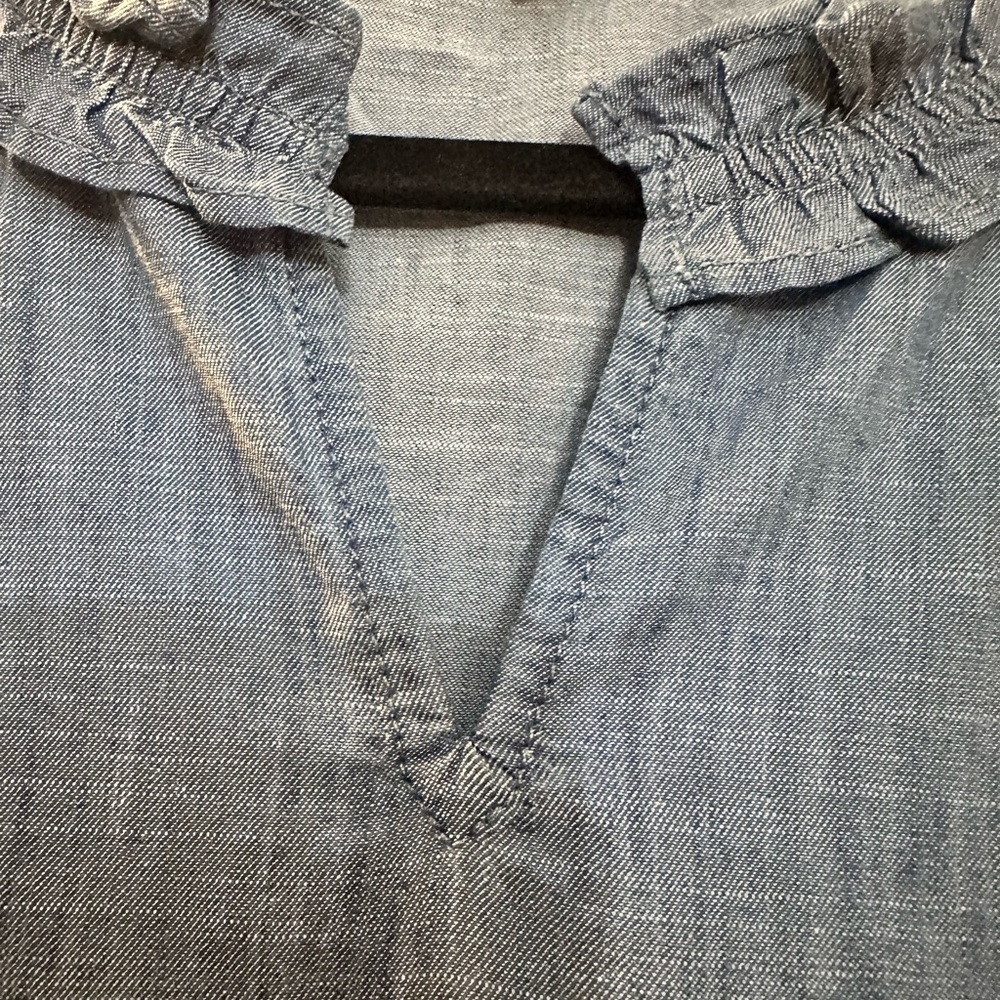 100% Cotton Talbots Petite Denim-Style Blue Top - Picture 6 of 6